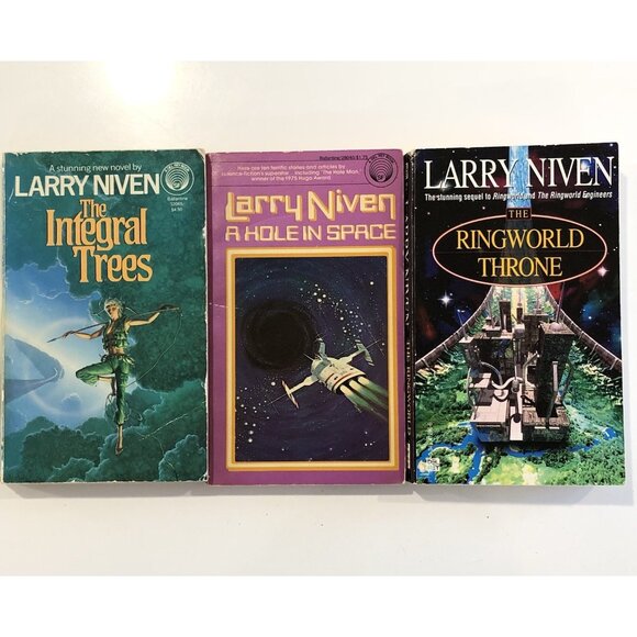 Lot of 19 Larry Niven Fantasy Science Fiction Paperback & Hardcover Books - Picture 2 of 7